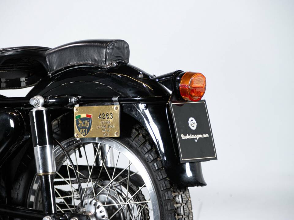 Imagen 27/50 de Gilera DUMMY (1954)