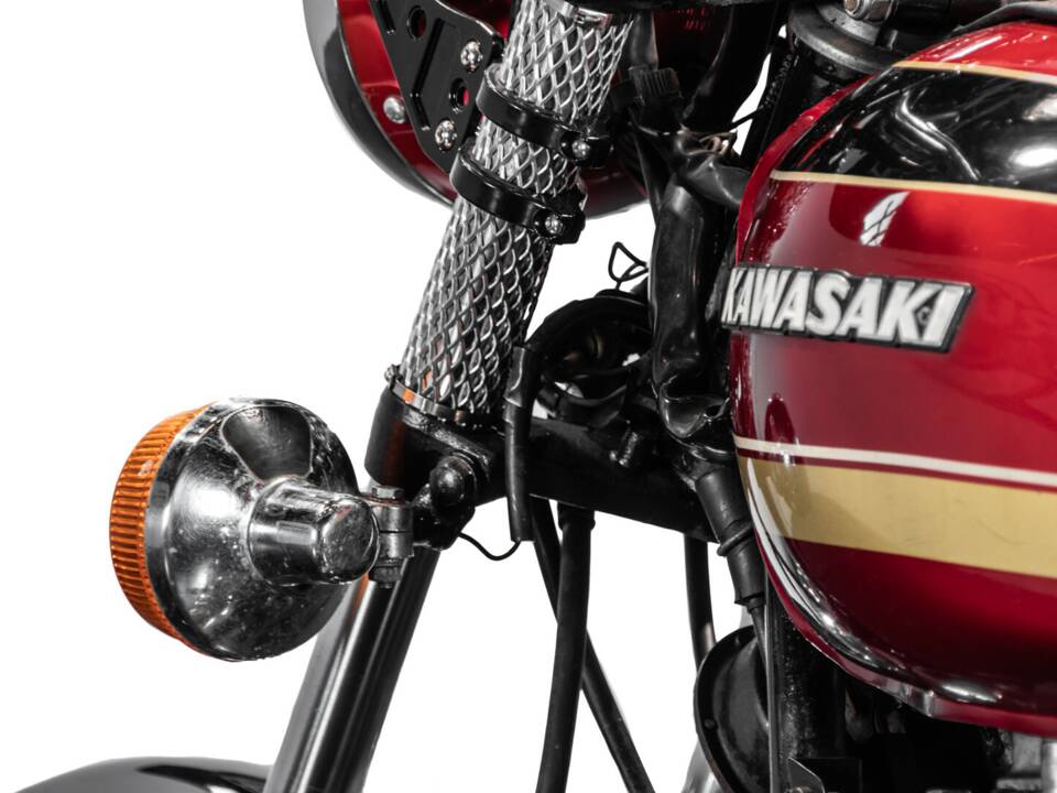 Image 11/40 of Kawasaki Z 400 (1976)