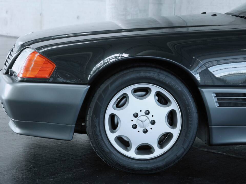 Image 10/50 of Mercedes-Benz 600 SL (1993)