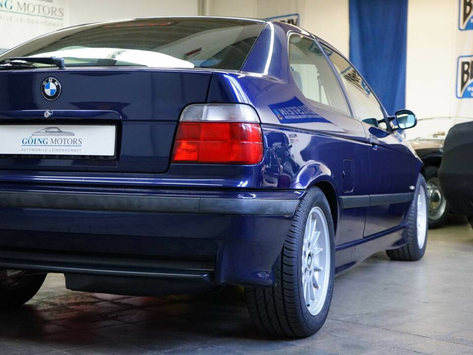 Image 14/33 of BMW 323ti Compact (1999)