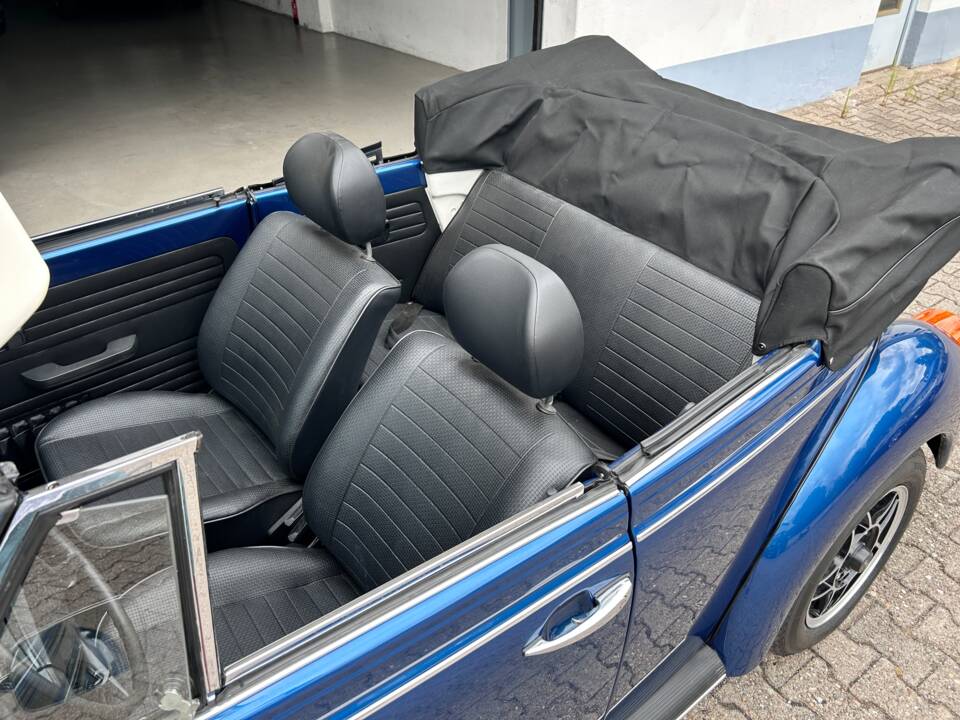 Bild 44/47 von Volkswagen Käfer 1303 LS (1979)