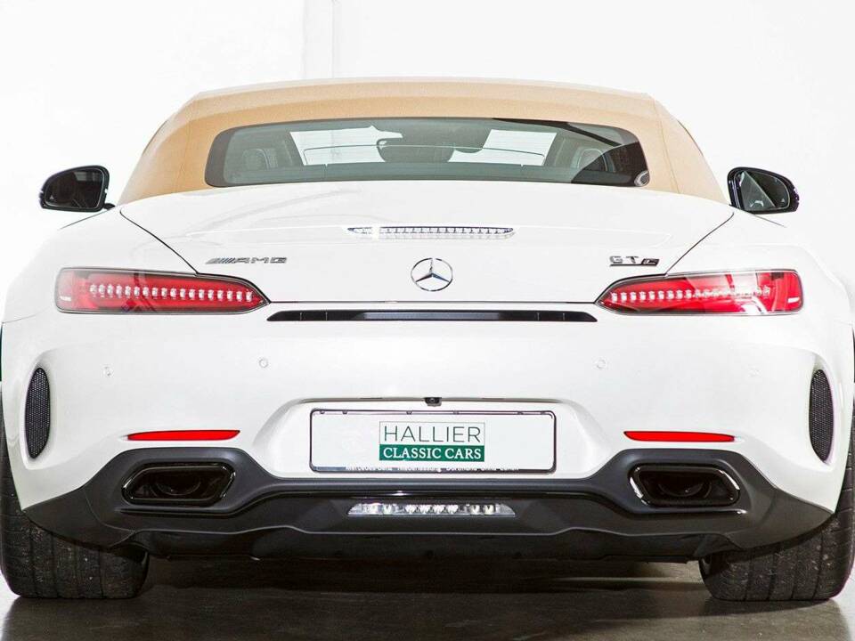 Image 11/20 of Mercedes-AMG GT-C Roadster (2018)