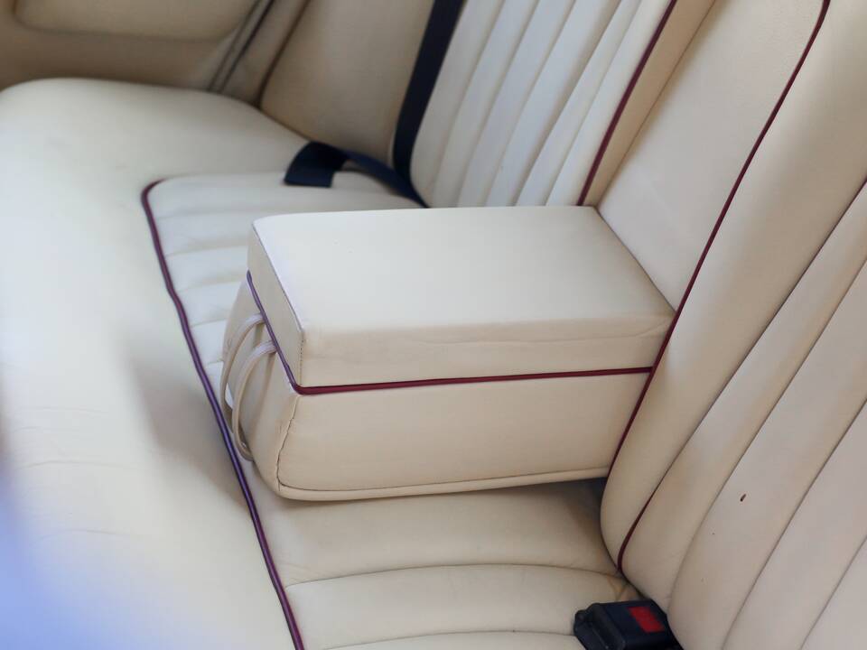 Immagine 109/196 di Bentley T 2 (1978)