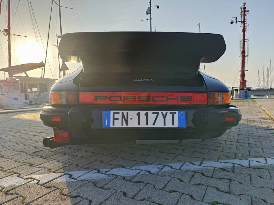 Immagine 9/49 di Porsche 911 Turbo 3.3 (1981)