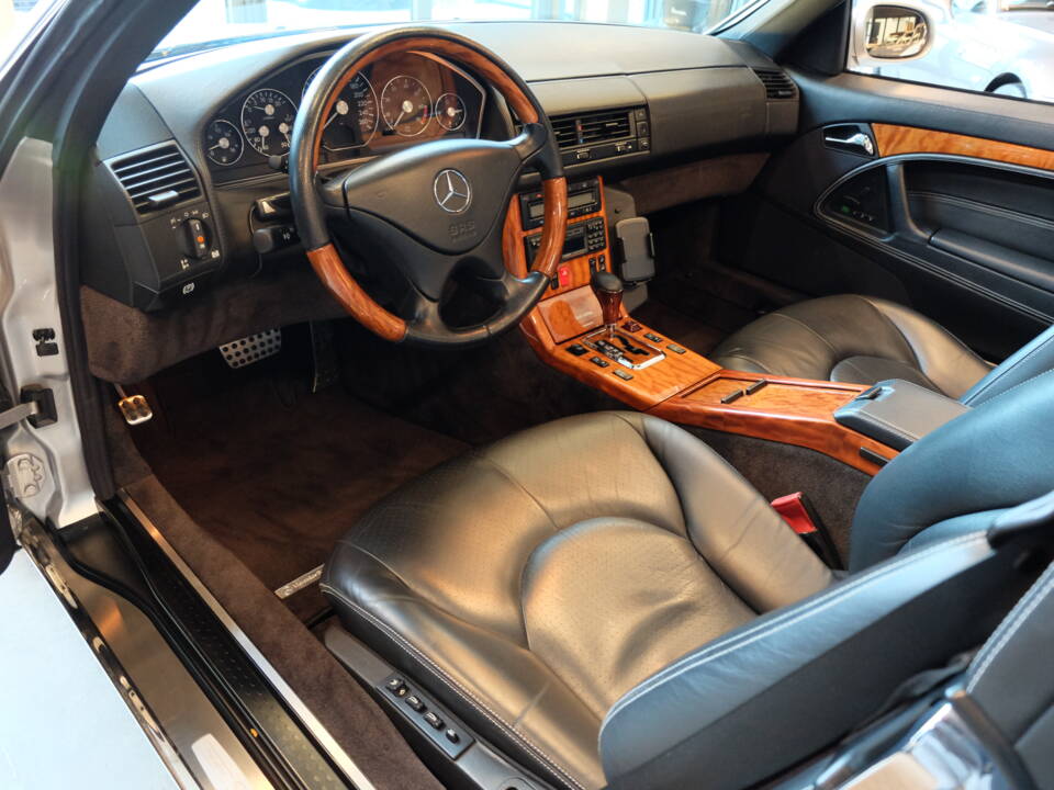 Bild 47/63 von Mercedes-Benz SL 320 &quot;Final Edition&quot; (2001)