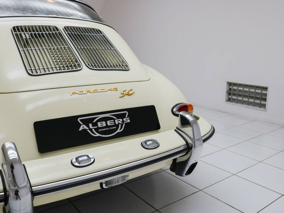 Image 15/23 of Porsche 356 C 1600 SC (1964)