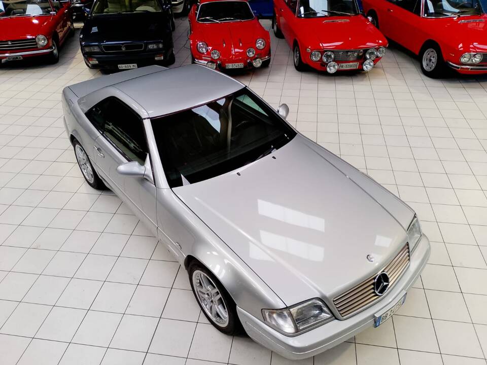 Imagen 13/46 de Mercedes-Benz SL 280 (1999)