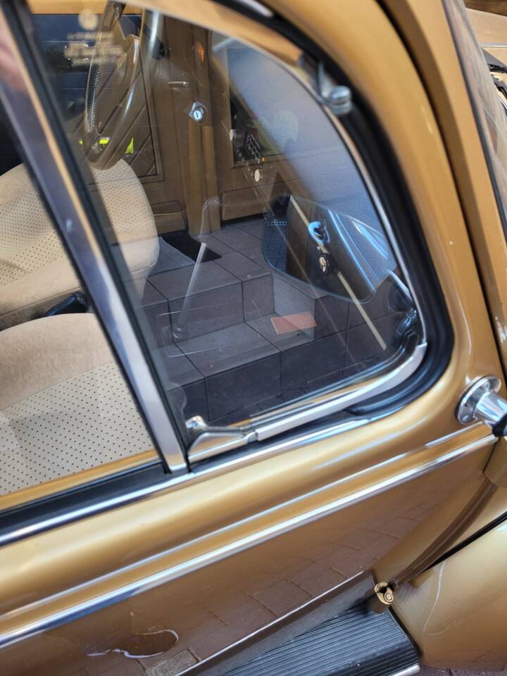 Image 16/20 of Volkswagen Beetle 1303 (1973)