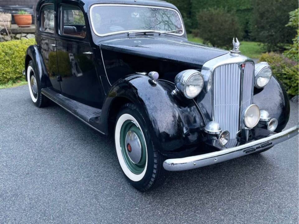 Image 3/5 of Rover 75 (1949)