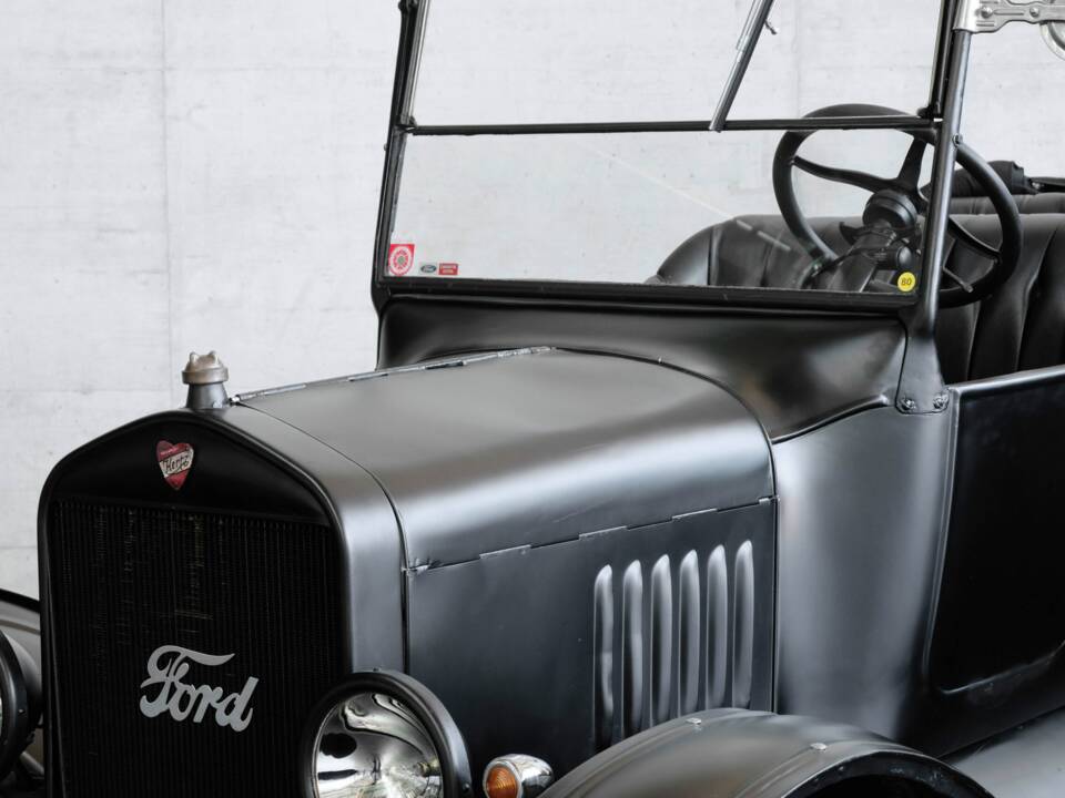 Bild 32/39 von Ford Model T Runabout (1924)