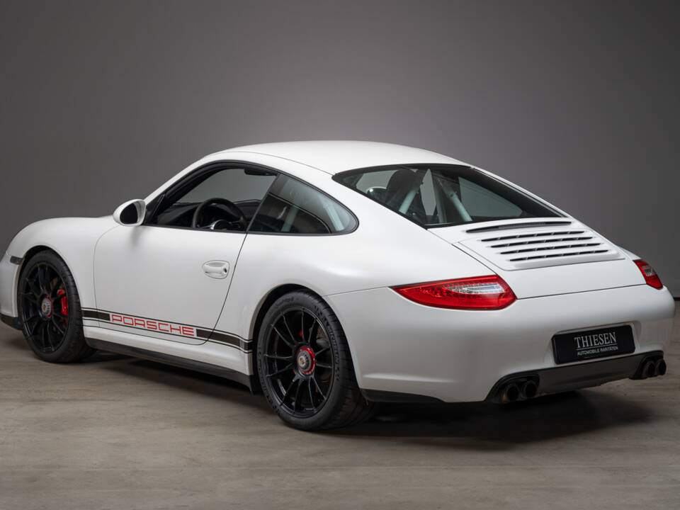 Imagen 13/46 de Porsche 911 Carrera GTS (2011)