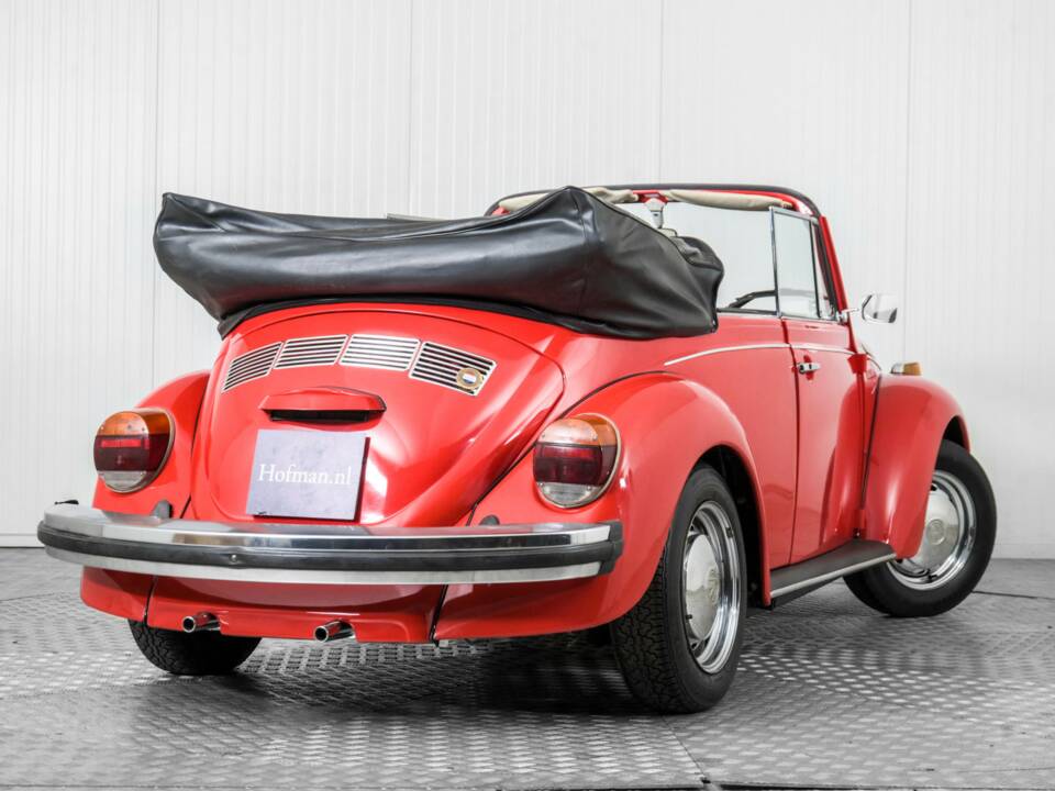 Bild 38/50 von Volkswagen Käfer 1303 LS (1974)