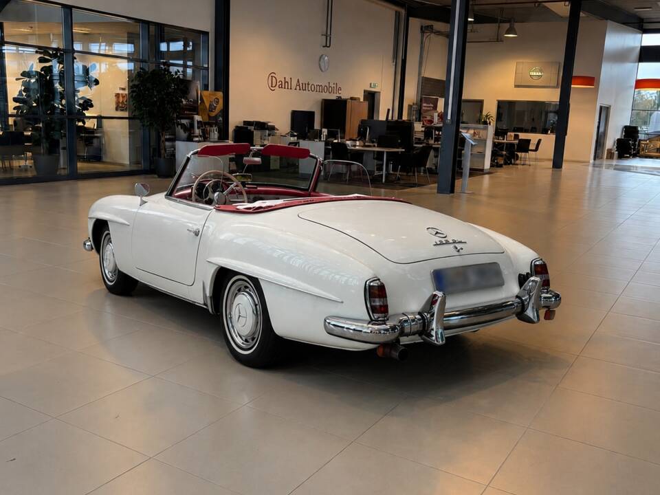 Image 2/25 of Mercedes-Benz 190 SL (1958)
