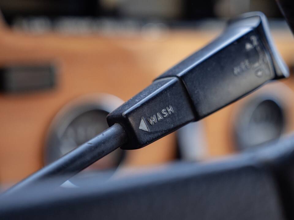 Image 28/48 of Triumph Spitfire 1500 (1979)