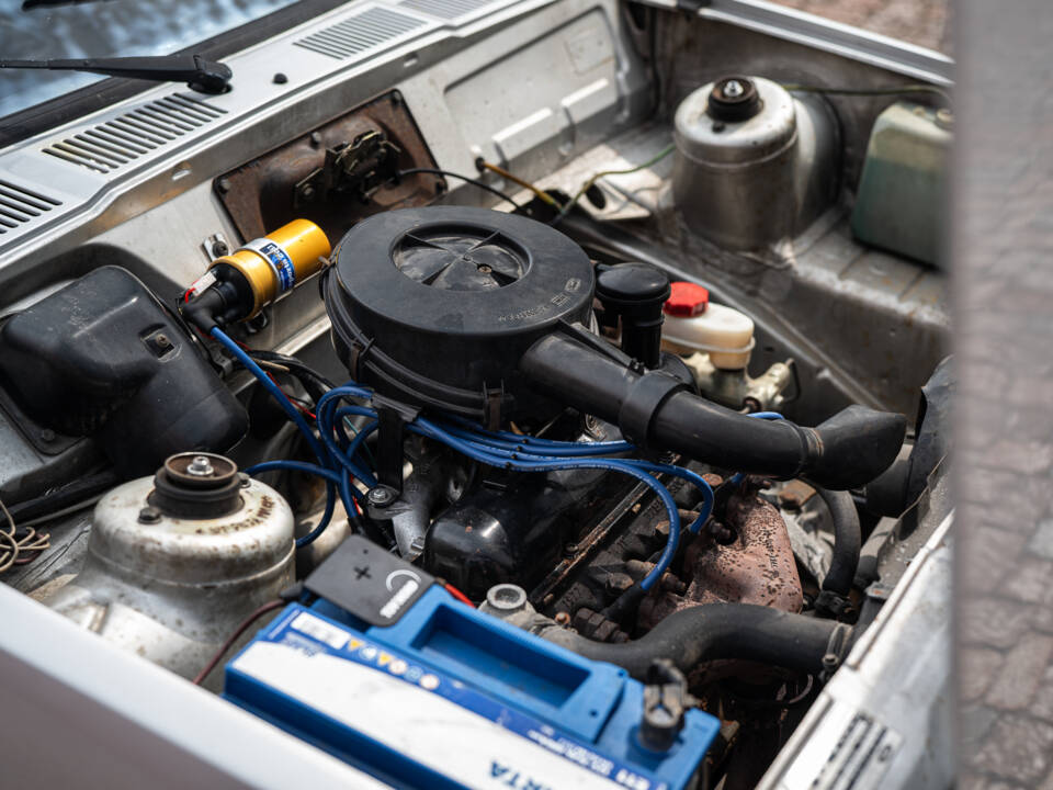 Image 10/36 of Ford Fiesta (1977)