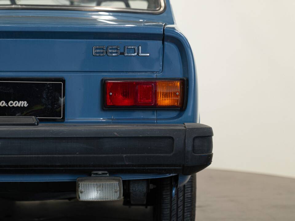 Image 22/45 of Volvo 66 (1980)