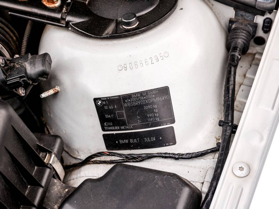 Image 40/50 de BMW M3 (2004)