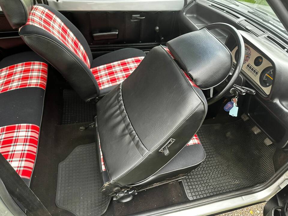 Bild 45/70 von Ford Fiesta 1.3 Supersport (1980)