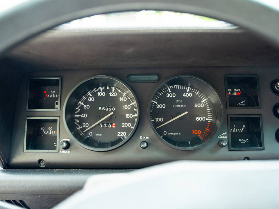 Bild 35/45 von Lancia Gamma 2000 (1977)