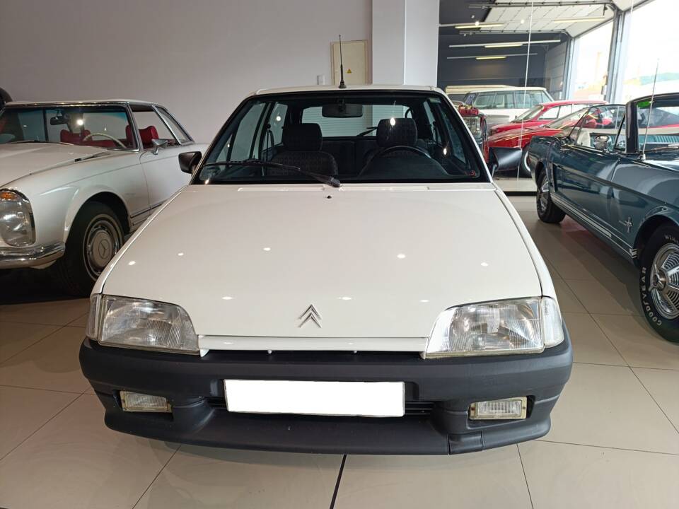 Immagine 2/24 di Citroën AX GTi (1991)
