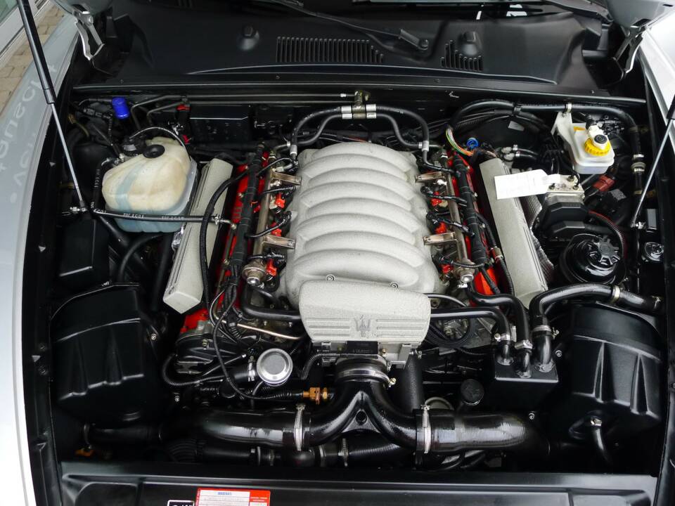 Image 13/15 of Maserati 3200 GTA (2003)