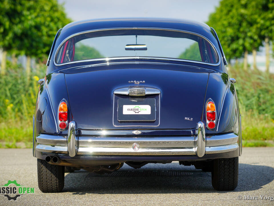 Image 30/32 de Jaguar Mk II 3.8 (1962)