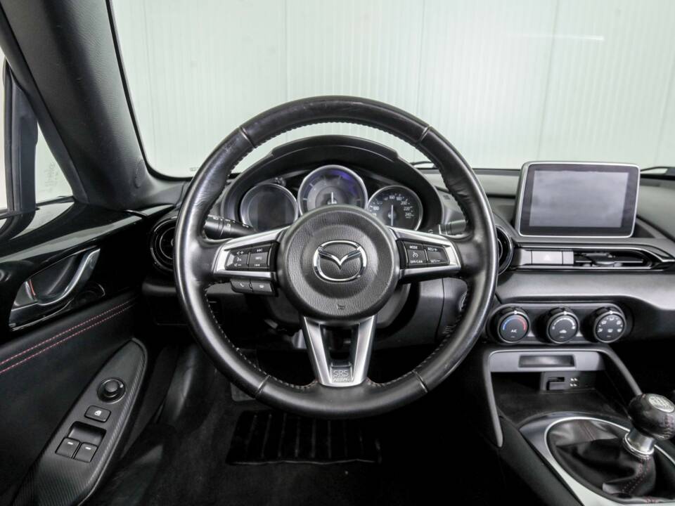 Imagen 7/50 de Mazda MX-5 1.5 (2016)