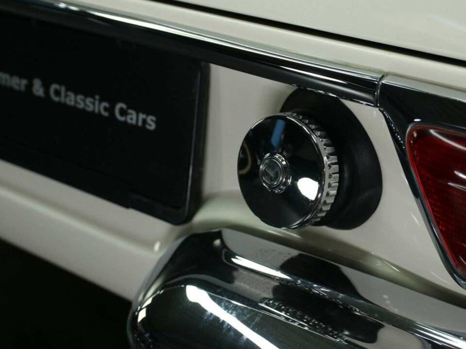 Bild 31/50 von Mercedes-Benz 230 SL (1967)