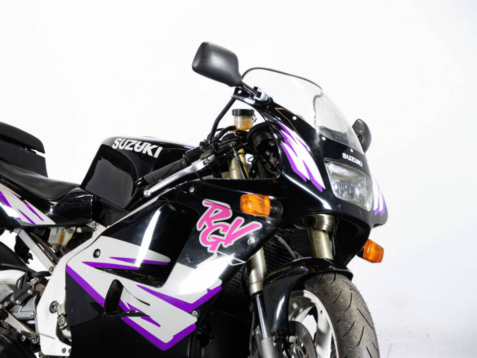 Afbeelding 24/45 van Suzuki RGV 250 Gamma (1992)