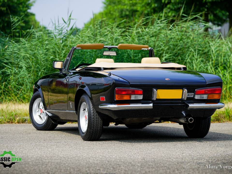 Image 37/42 of FIAT Spider 2000 (1981)