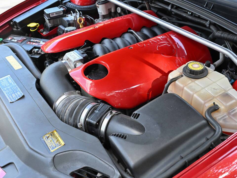 Image 5/35 of Holden Monaro CAPA F 320 C (2003)