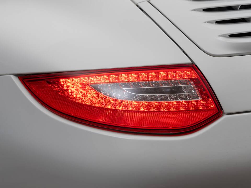 Imagen 15/46 de Porsche 911 Carrera GTS (2011)