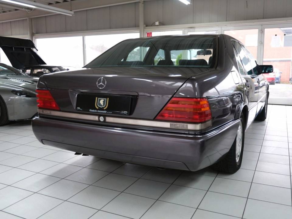 Image 6/14 of Mercedes-Benz 500 SE (1991)