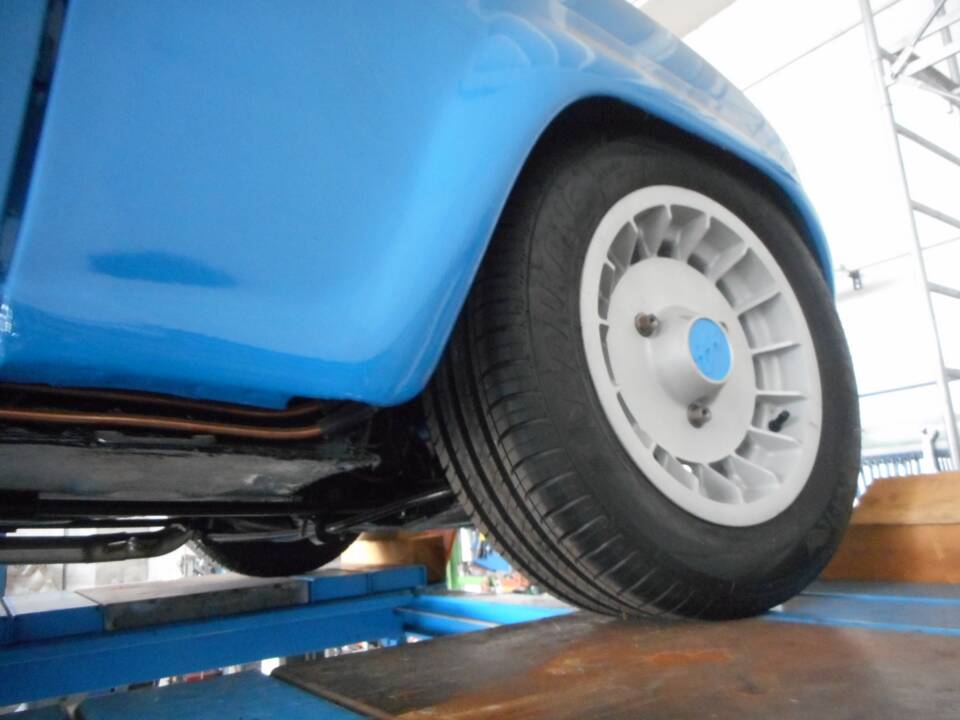 Image 85/98 de Renault R 4 TL (1984)