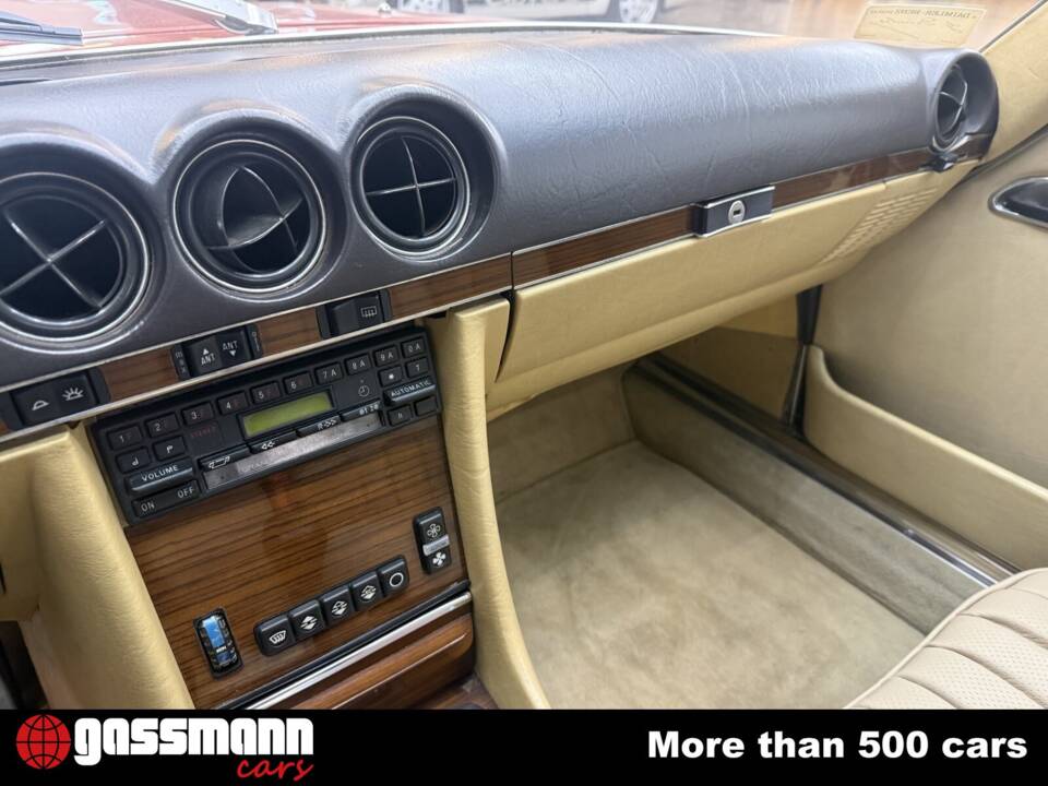 Imagen 9/15 de Mercedes-Benz 380 SL (1982)