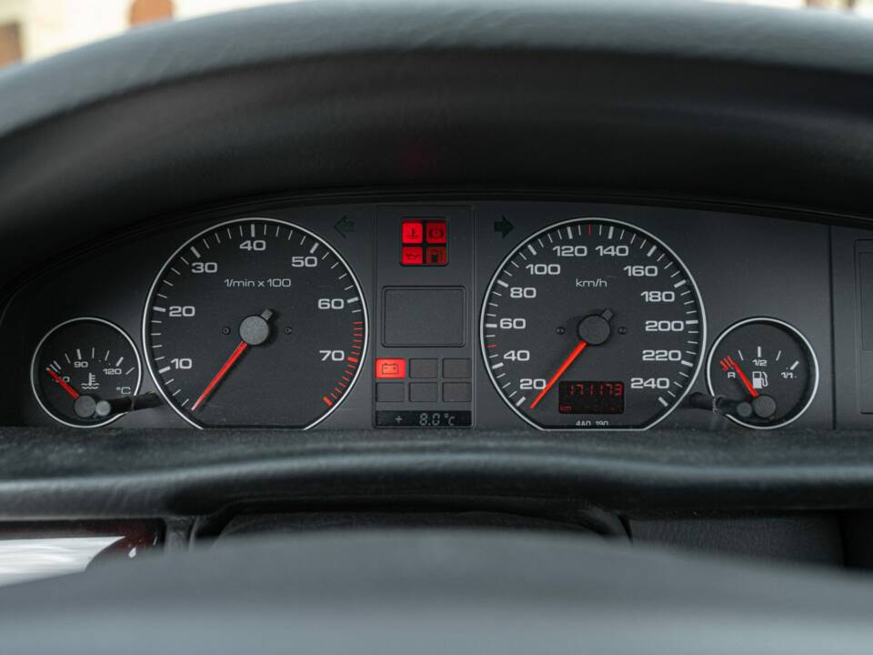 Bild 46/50 von Audi A6 Avant 2.0 quattro (1995)