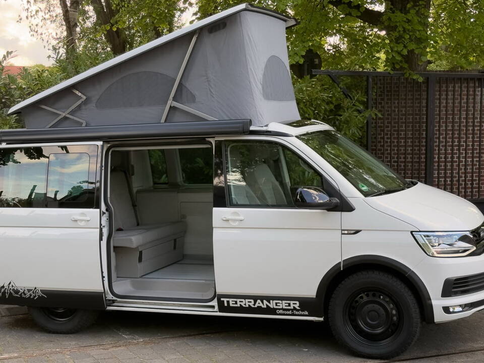 Bild 10/32 von Volkswagen T6 Multivan 2.0 TDI (2017)