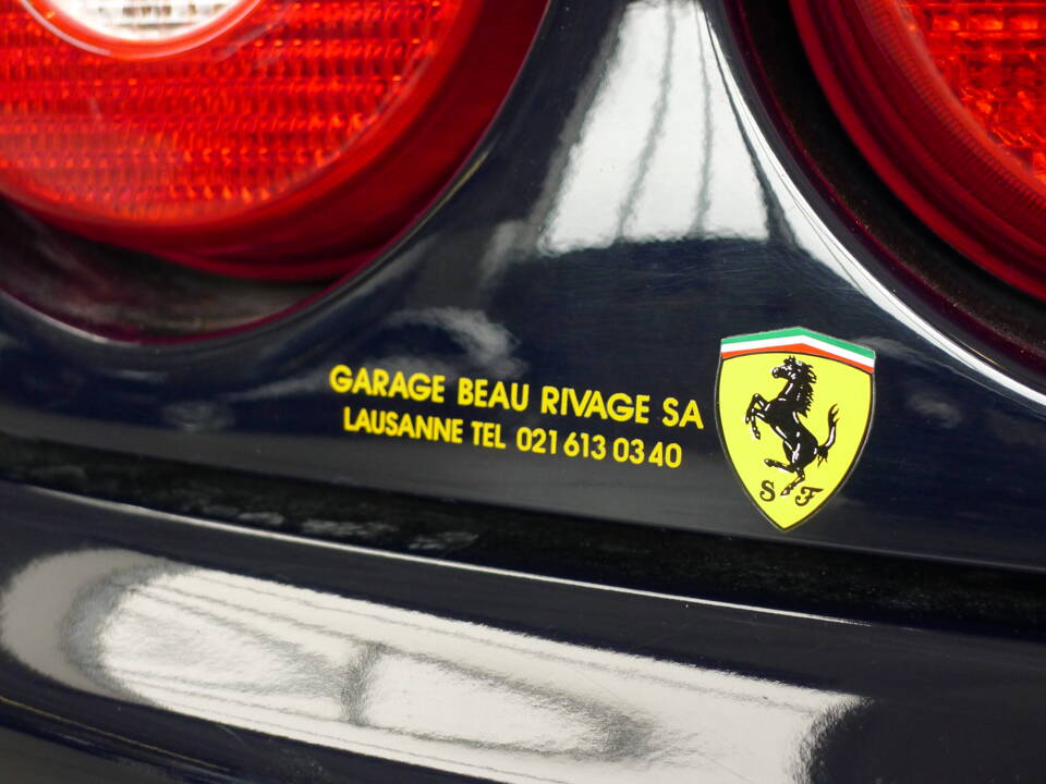 Image 22/41 of Ferrari 550 Maranello (2000)