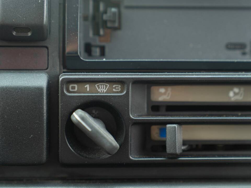 Bild 27/45 von Volkswagen Golf II 1.3 (1990)