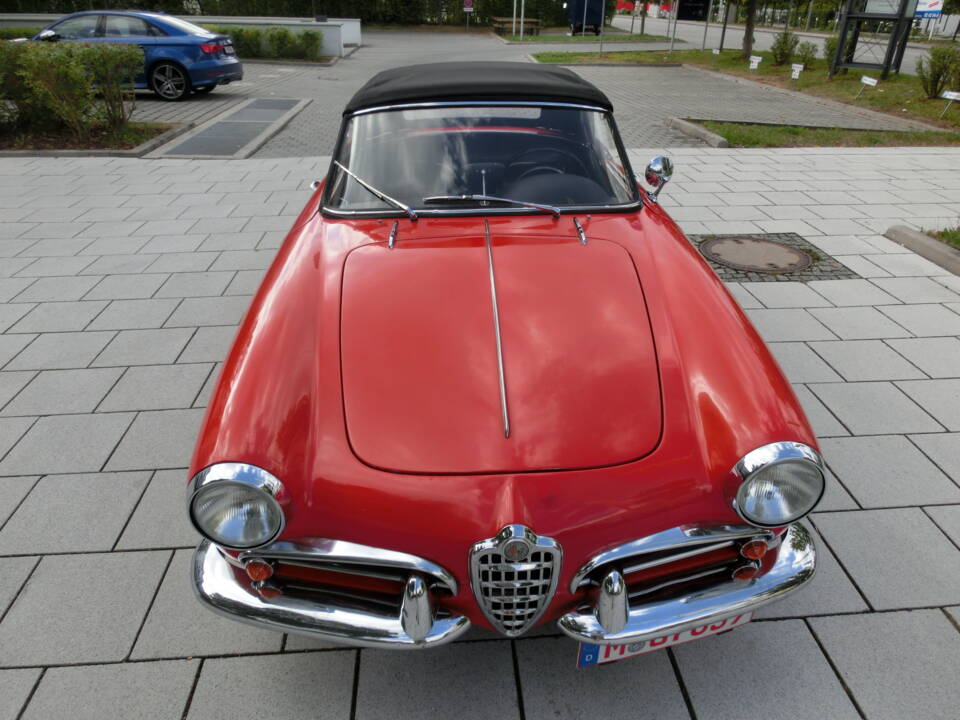 Afbeelding 13/30 van Alfa Romeo Giulietta Spider (1962)