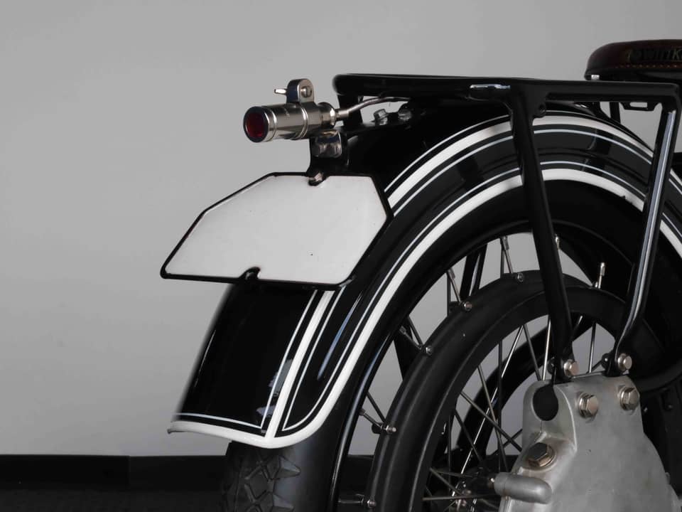 Image 90/98 of BMW R 32 (1925)