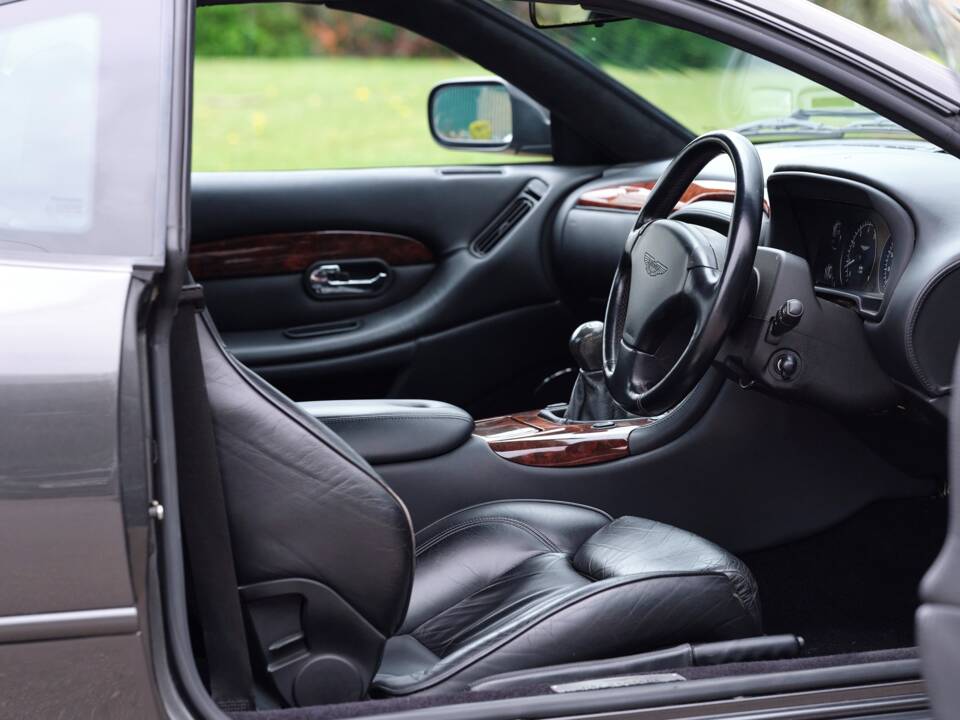 Bild 4/42 von Aston Martin DB 7 Vantage (2001)
