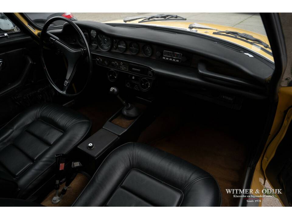 Image 37/50 of Volvo 1800 ES (1972)