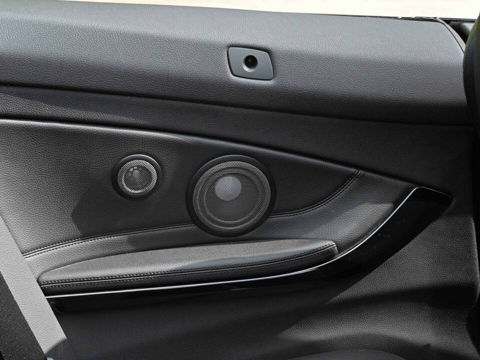 Image 32/50 of BMW 420i M Sport (2018)