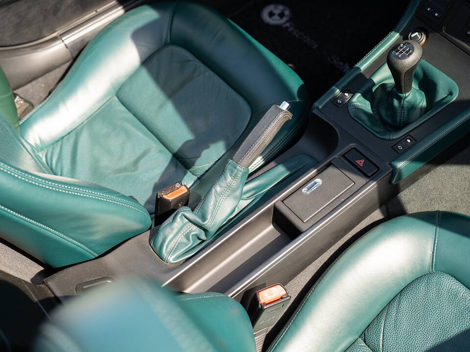 Bild 29/39 von BMW Z3 1.8 (1998)