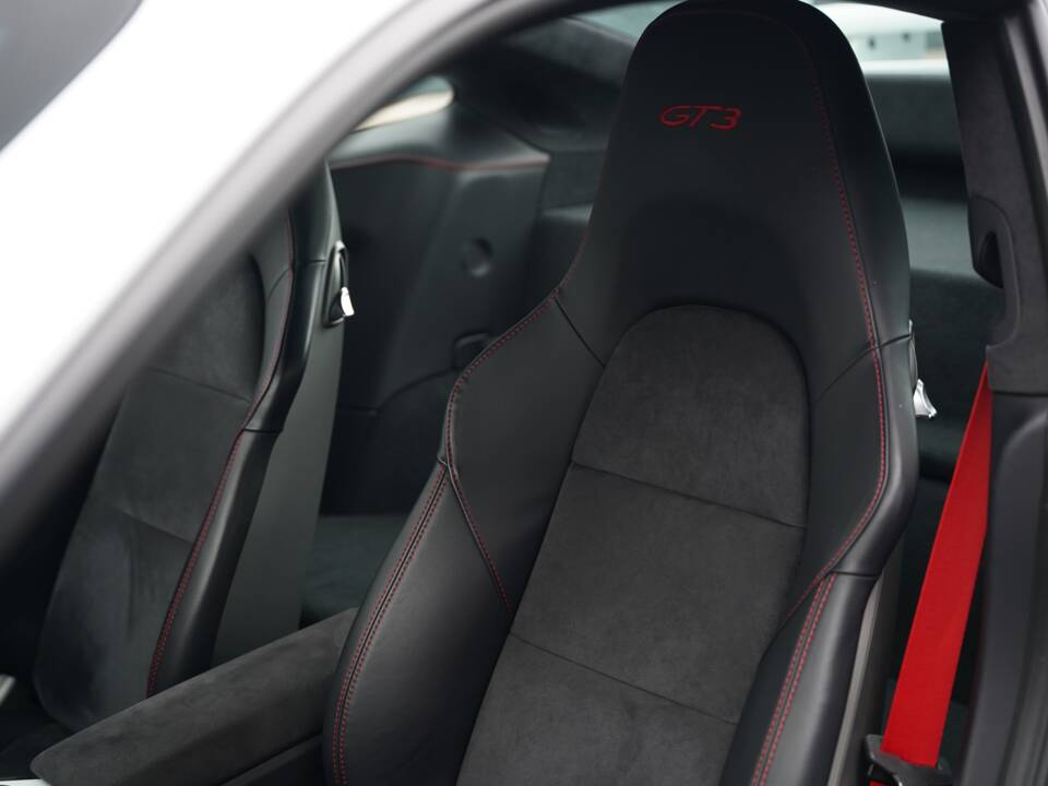 Bild 18/50 von Porsche 911 GT3 (2015)