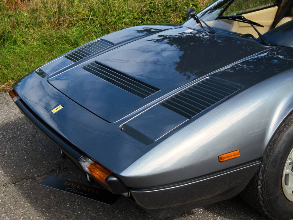 Bild 5/49 von Ferrari 308 GTS Quattrovalvole (1985)