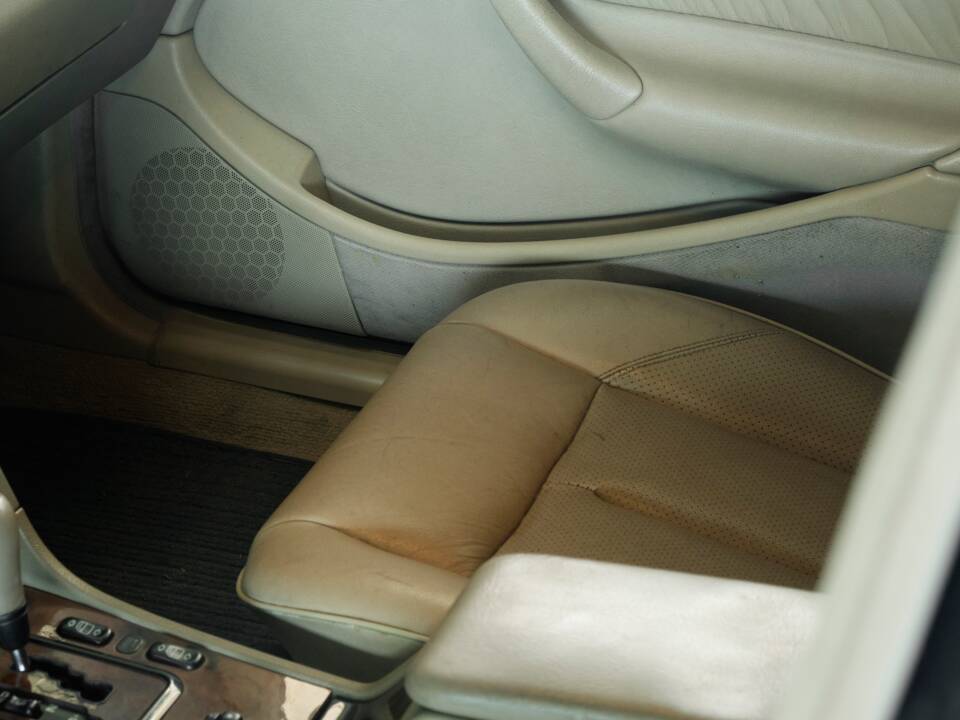 Bild 23/45 von Mercedes-Benz C 230 Kompressor T (1999)