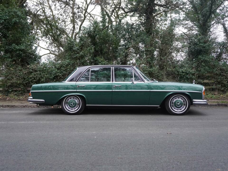 Bild 7/23 von Mercedes-Benz 280 SE (1972)