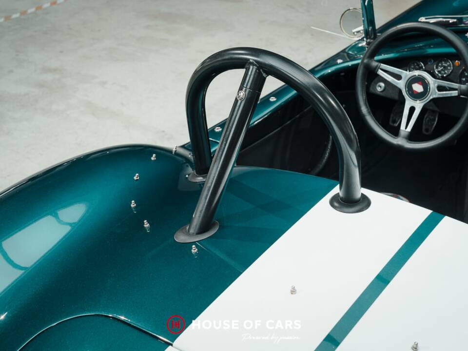 Imagen 15/25 de AC Cobra 427 (1965)